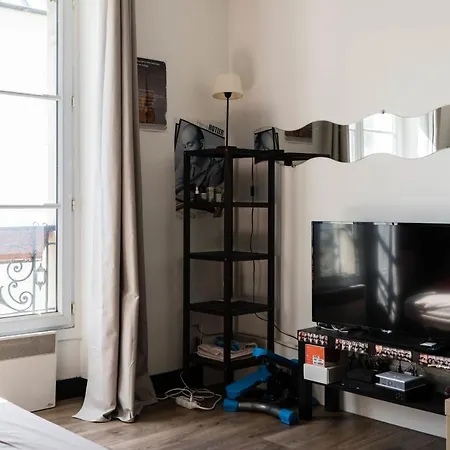 Charming Studio Near The Eiffel Tower Apartament Paryż