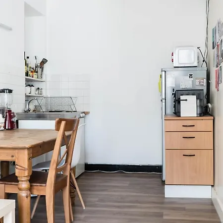 Charming Studio Near The Eiffel Tower