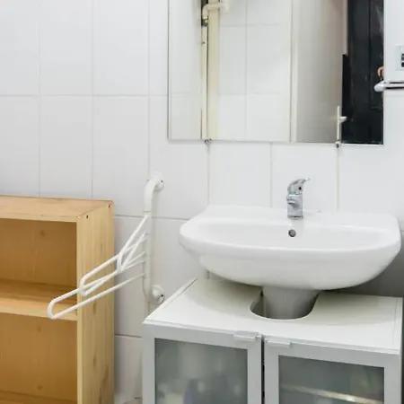 Charming Studio Near The Eiffel Tower