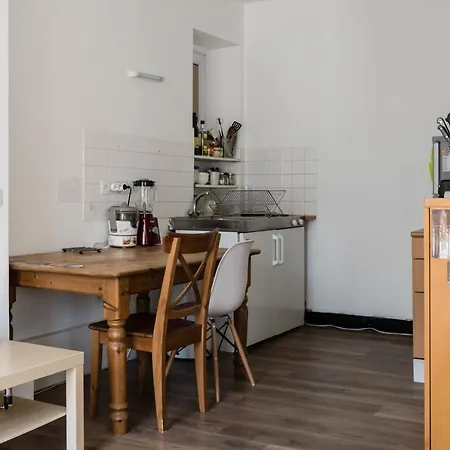 Apartament Charming Studio Near The Eiffel Tower Paryż